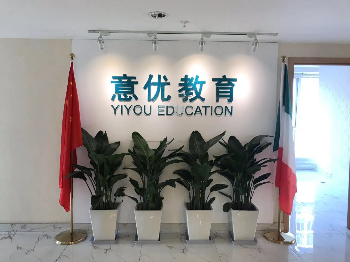 W(xu)W(xu)M(fi)W(xu)߂